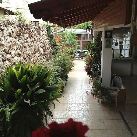 Mina Teva Villa Metula ภายนอก รูปภาพ